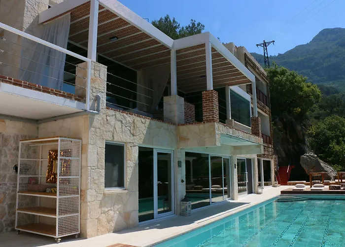 מלון Loft - Adults Only אולודניץ