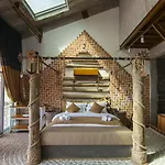 호텔 Loft - Adults Only 3*