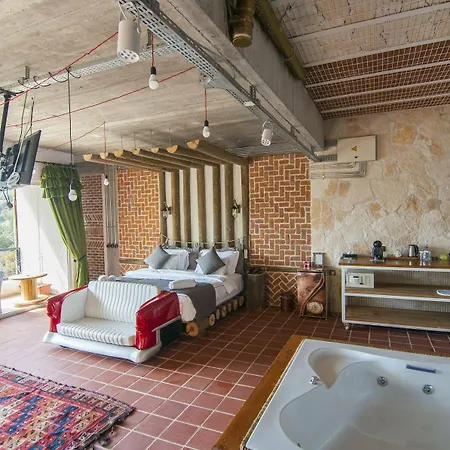 Hotel Loft - Adults Only 3*
